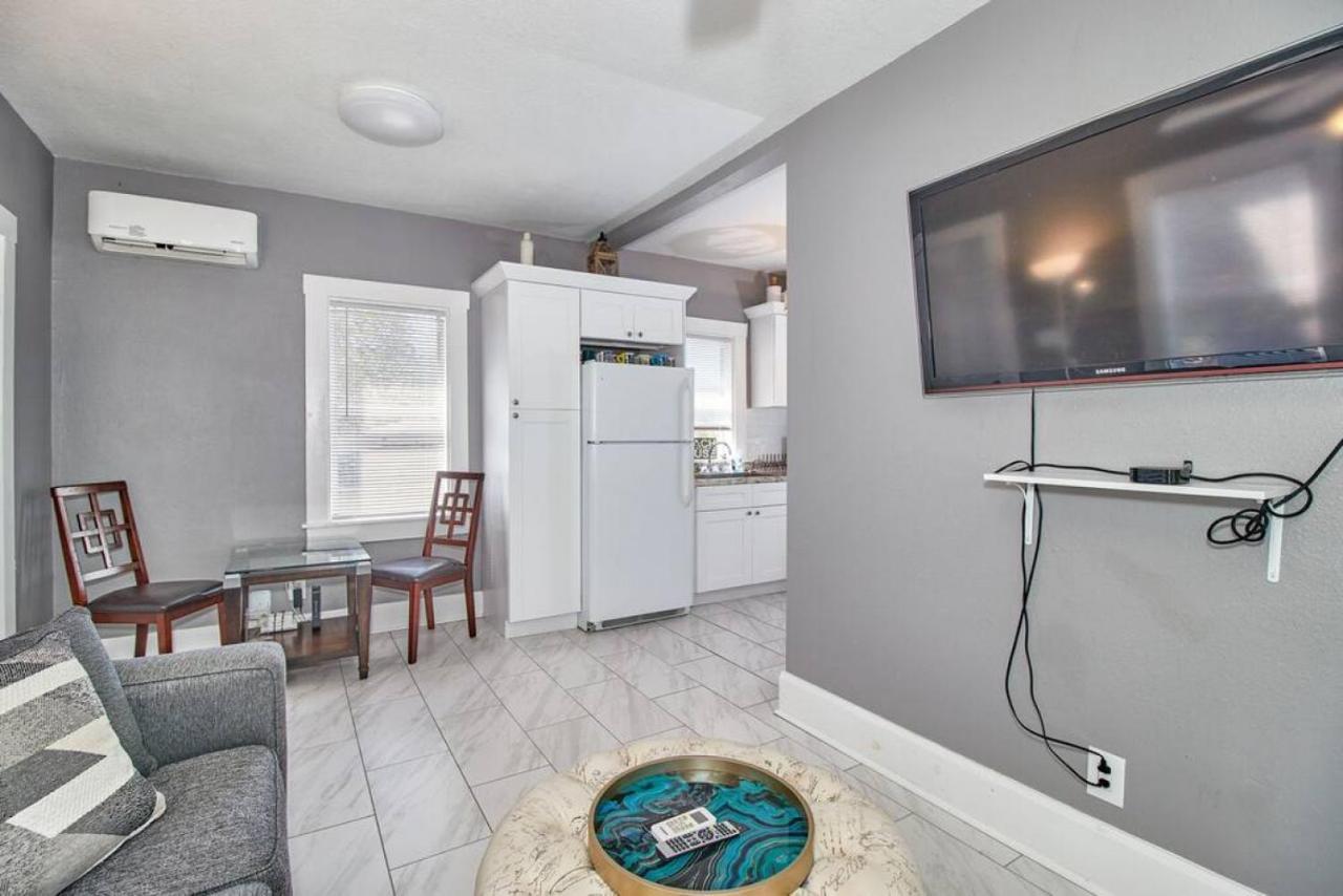 Gorgeous Loft Apartment Centrally Located Tampa Exterior foto